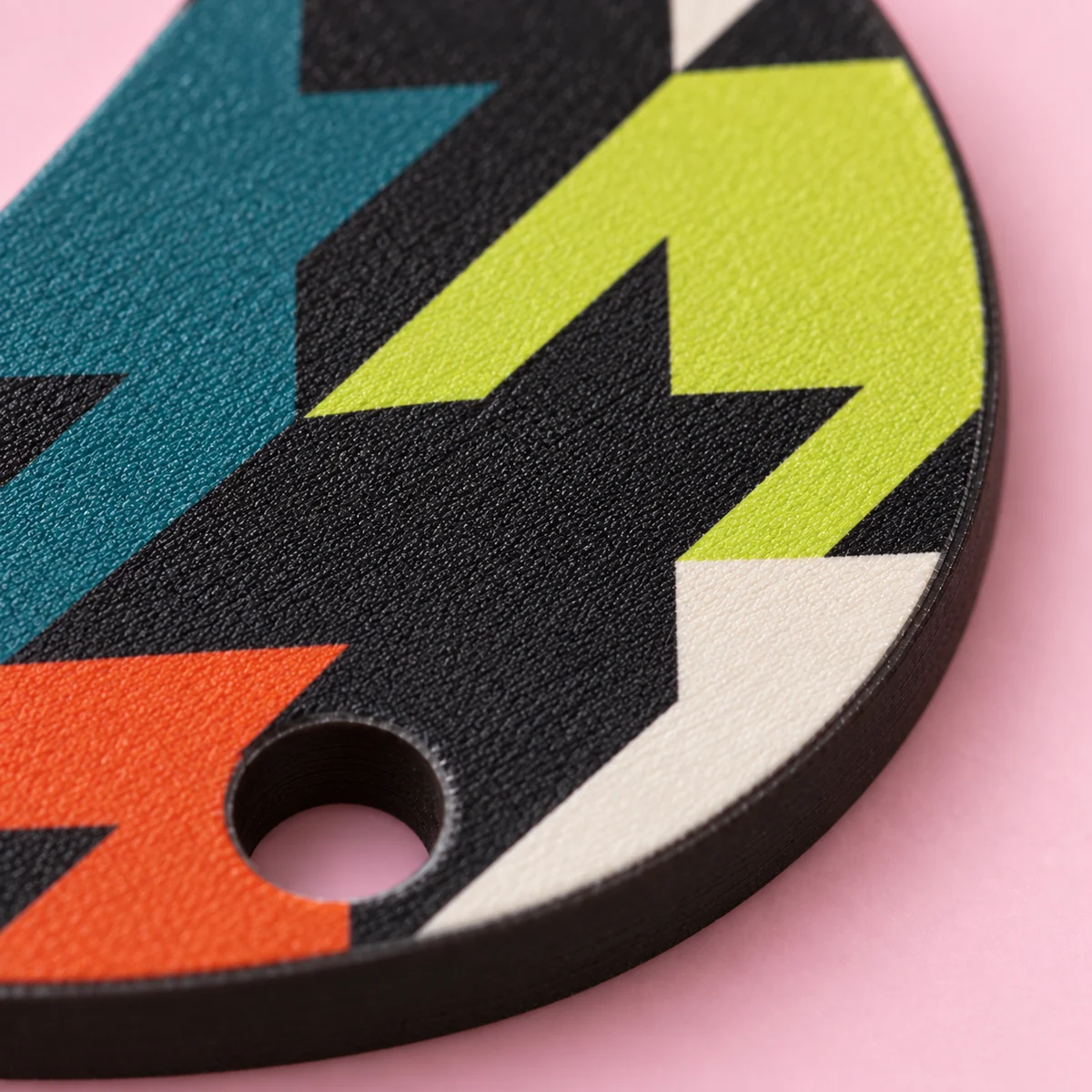 Orecchini Check houndstooth mega · Dettaglio · finitura vellutata