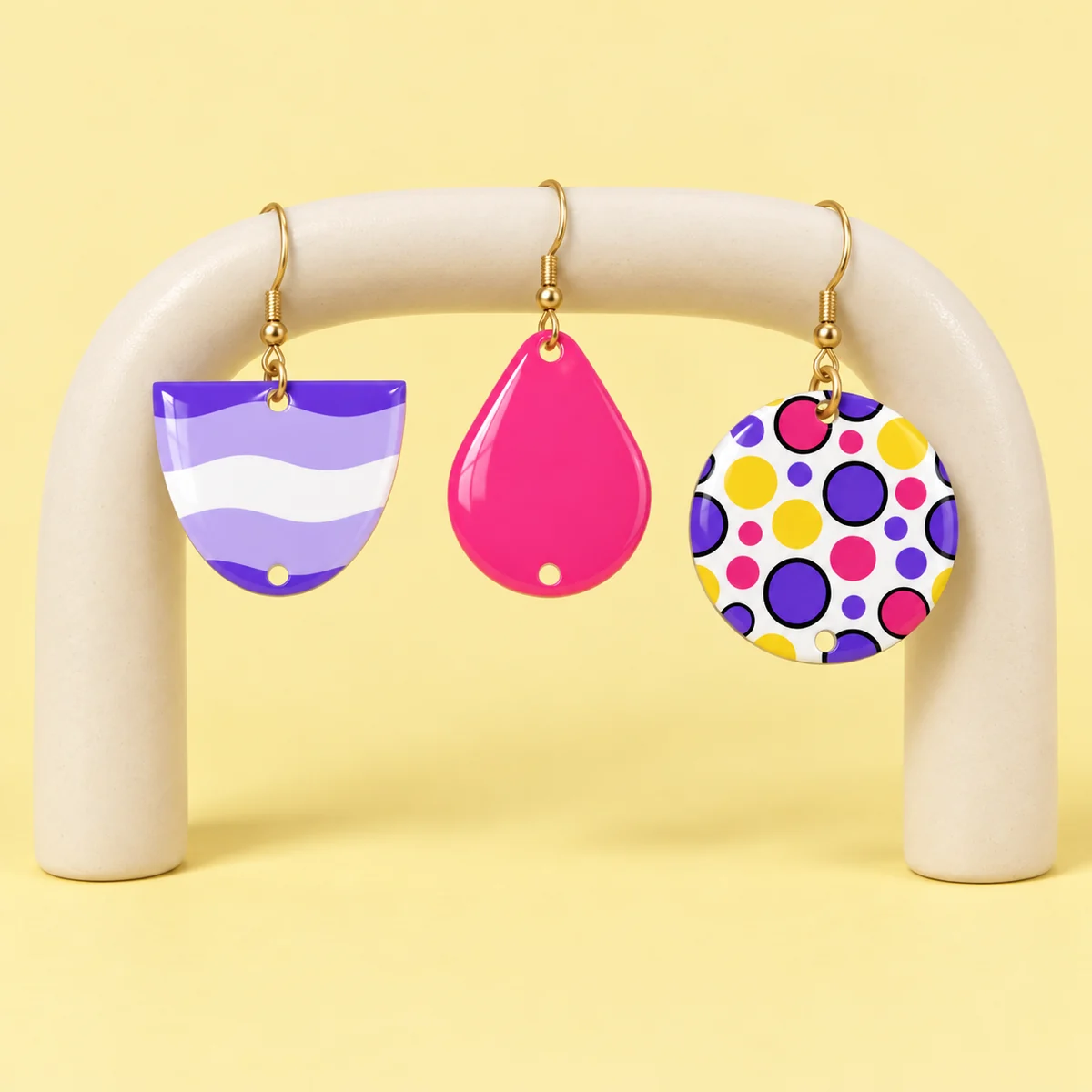 Orecchini Goccia fucsia · I tre pezzi