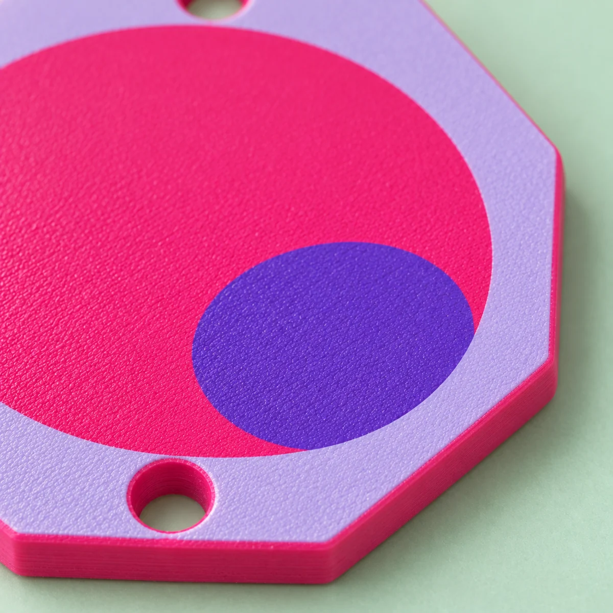 Orecchini Gummy blob · Dettaglio · finitura vellutata