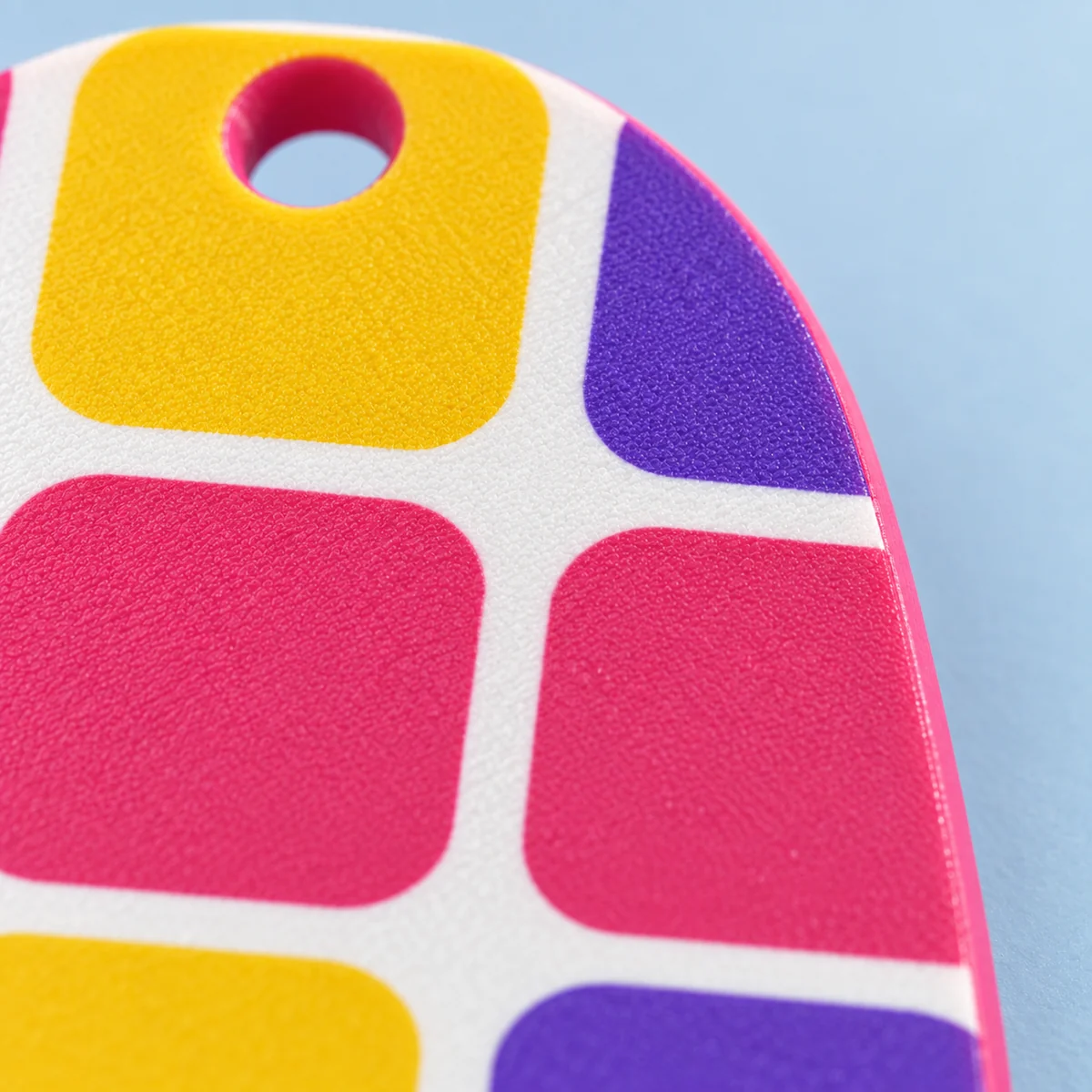 Orecchini Gummy cubetti · Dettaglio · finitura vellutata